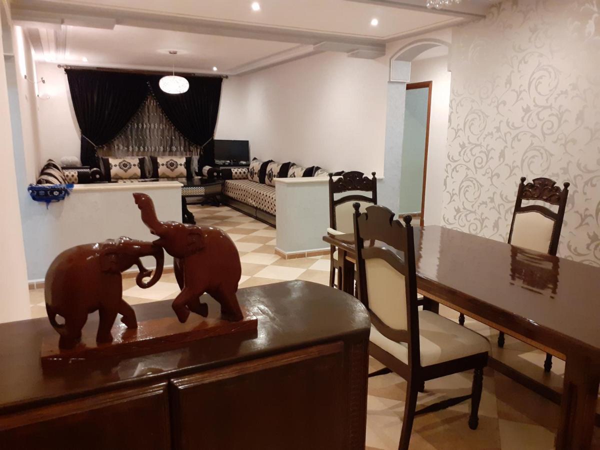 Residence La Corniche Etage 4 นาดอร์ ภายนอก รูปภาพ