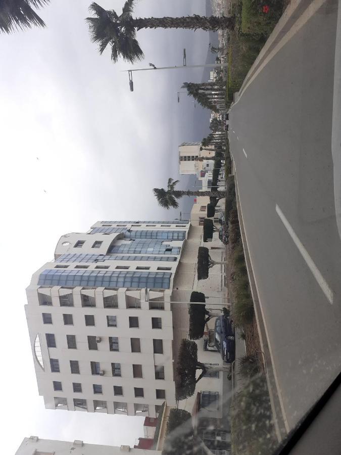 Residence La Corniche Etage 4 นาดอร์ ภายนอก รูปภาพ